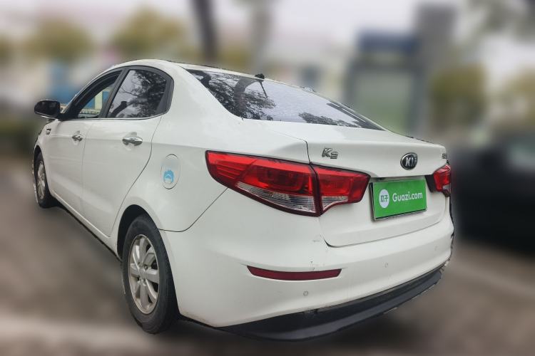 Used Kia K2 2015 Sedan 1.4L Automatic GLS
