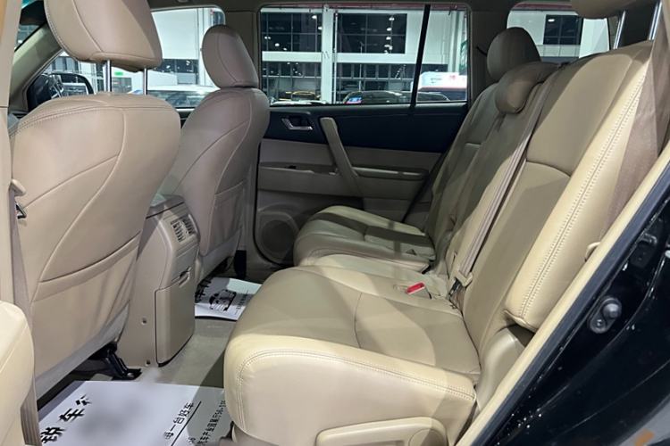 Used Toyota Highlander 2012 2.7L 2WD 5-Seater Elite Edition
