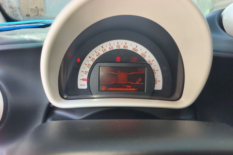 Used  fortwo 2018 1.0L 52kW Hardtop Dynamic Version China V
