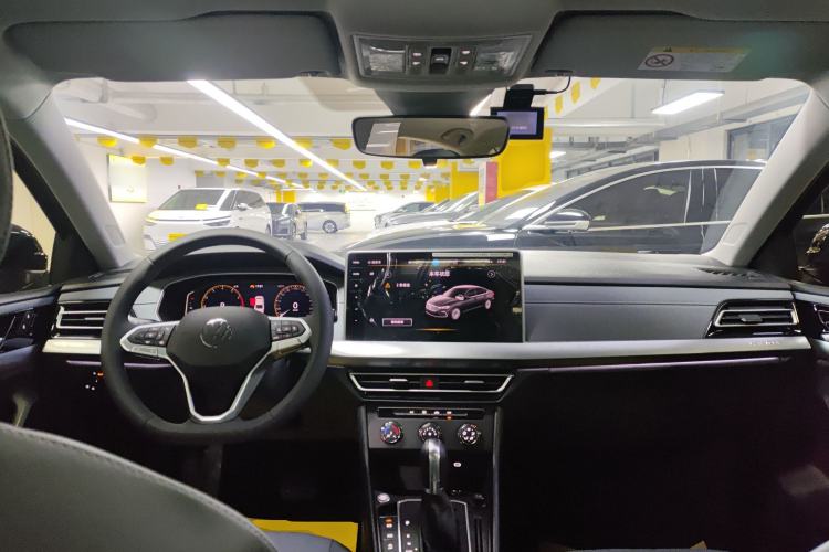 Used Volkswagen Lavida 2024 1.5L Automatic Starry Sky 5 Million Edition