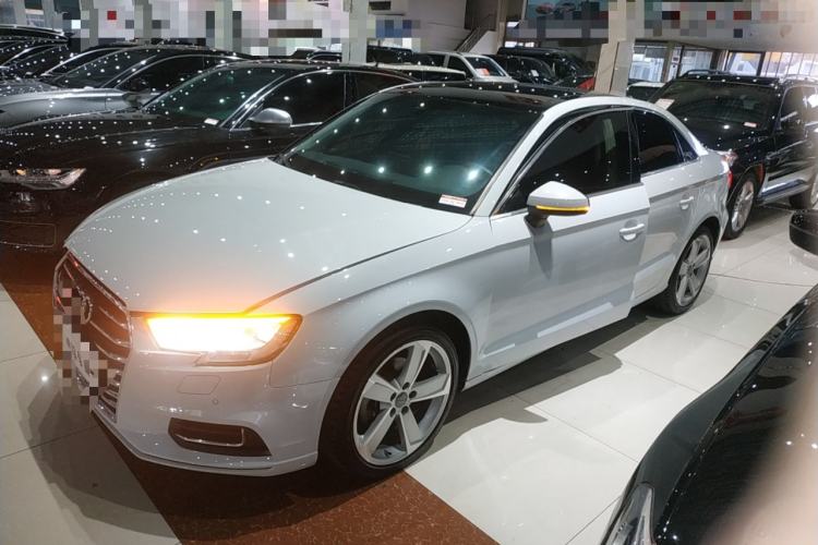Used Audi A3 2020 Limousine 35 TFSI Style Edition China VI Emission Standard
