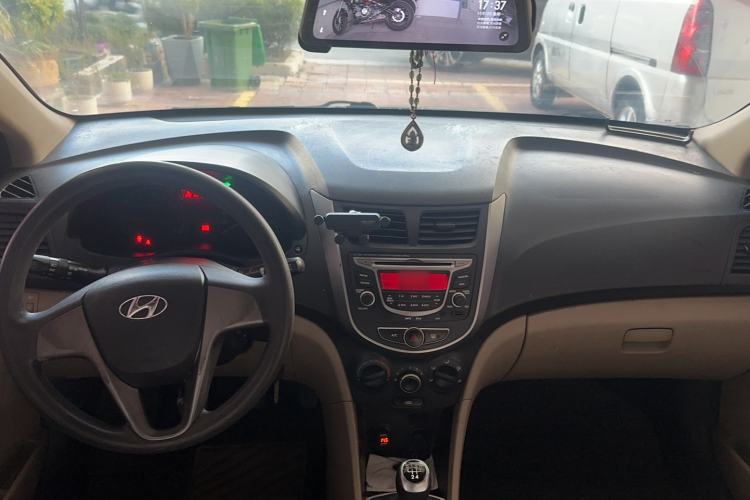 Used Hyundai Verna 2016 1.4L Manual Smart GLS Trim