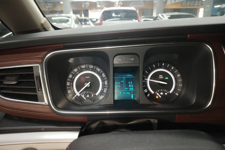 Used Buick GL8 2017 25S Luxury Version China V Standard
