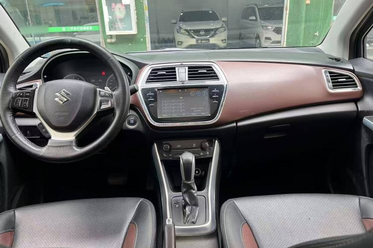 Used Suzuki Vitara S-Cross 2017 1.6L CVT Two-Wheel Drive Urban Advanced Model
