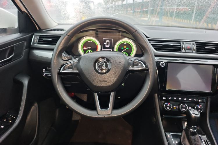 Used Skoda Superb 2018 TSI280 DSG Comfort Edition China V Standard
