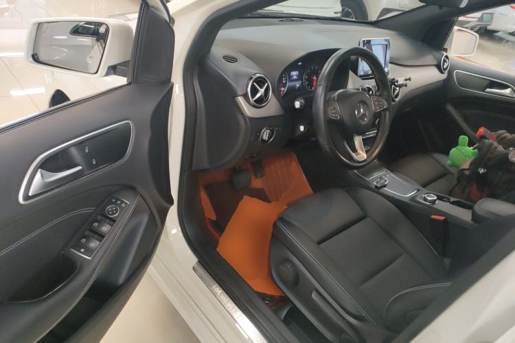 Used Mercedes-Benz B-Class 2015 B 200 Sport Edition
