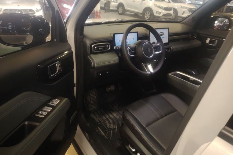 Used Baojun Spark EUV 2024 Prestige Edition 4 Seats
