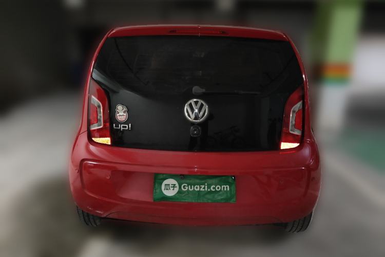 Used Volkswagen up! 2015 1.0L move up!