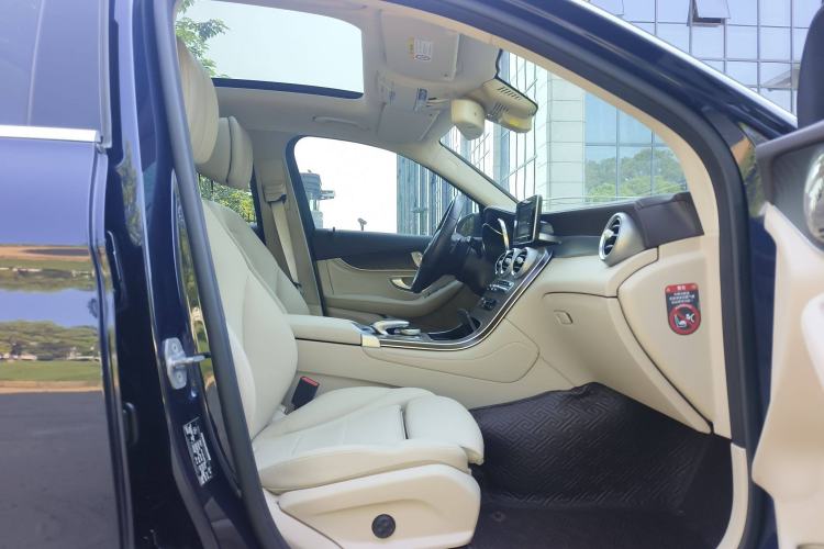 Used Mercedes-Benz GLC 2017 GLC 300 4MATIC Sport Edition
