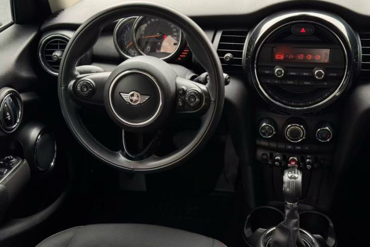 Used MINI MINI 2016 1.2T ONE Pioneer Edition Five-Door Version