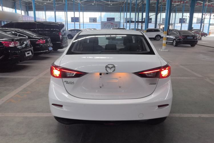 Used Mazda Mazda 3 Axela 2017 Sedan 1.5L Automatic Luxury Model Emission Standard China V
