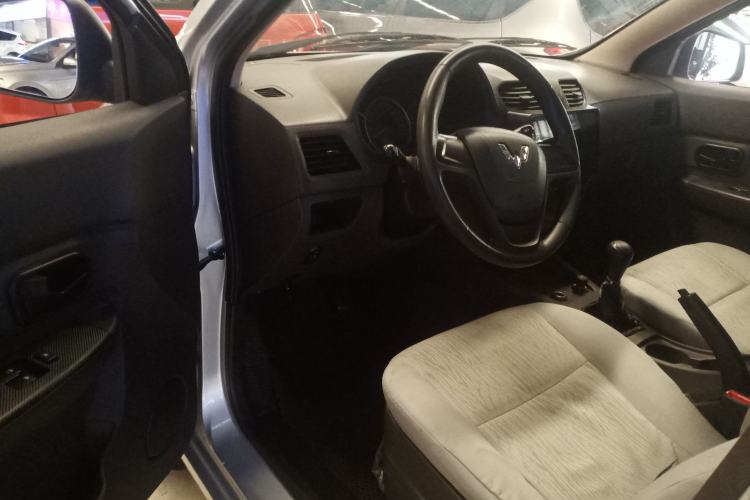 Used Wuling Hongguang 2020 1.2L S Base Model China VI LSI
