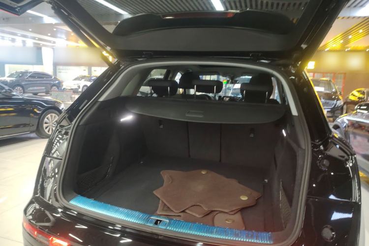 Used Audi Q5L 2022 40T Fashionable and Dynamic Model