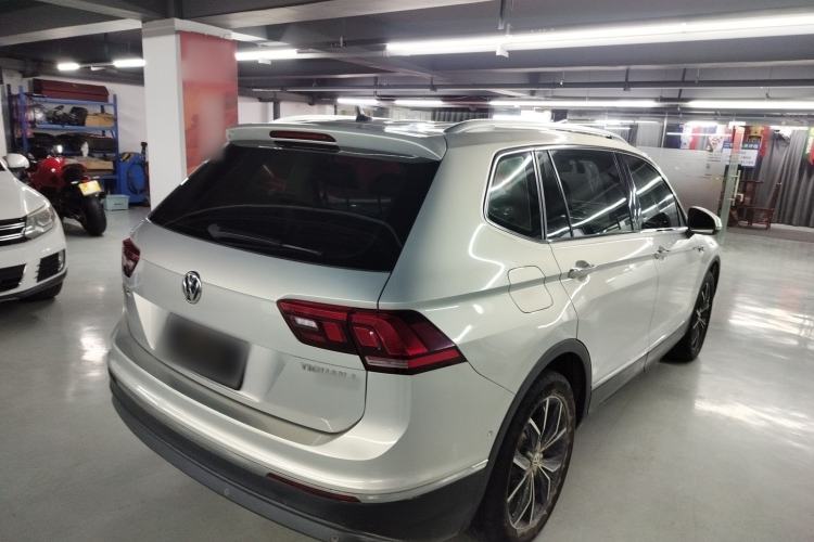 Used Volkswagen Tiguan L 2019 330TSI Automatic Two-Wheel Drive Smart Luxury Version China V Emission Standard