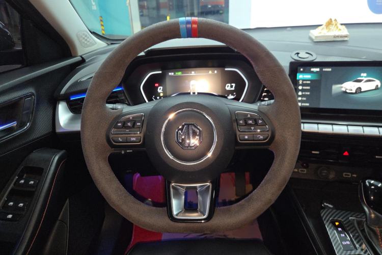 Used MG 5 2021 180 DVVT CVT Youth Luxury Edition
