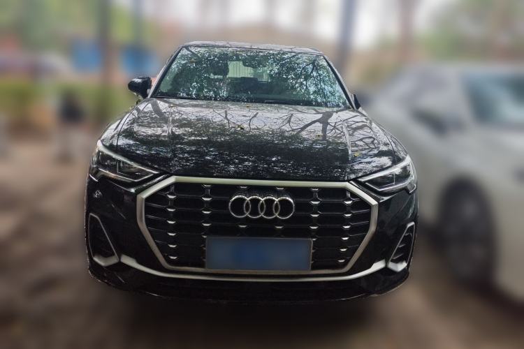 Used Audi Q3 2021 35 TFSI Fashion Dynamic Model