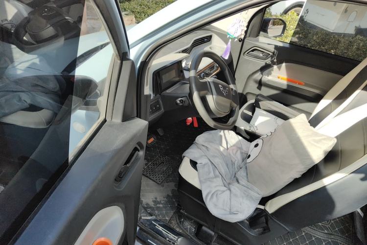 Used Wuling Hongguang MINIEV 2022 Easy Version Lithium Iron Phosphate
