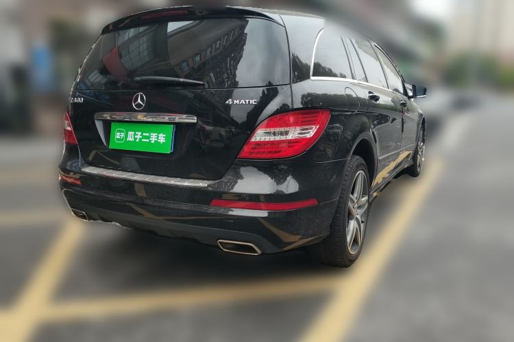 Used Mercedes-Benz R-Class 2017 R 400 4MATIC Exclusive Edition
