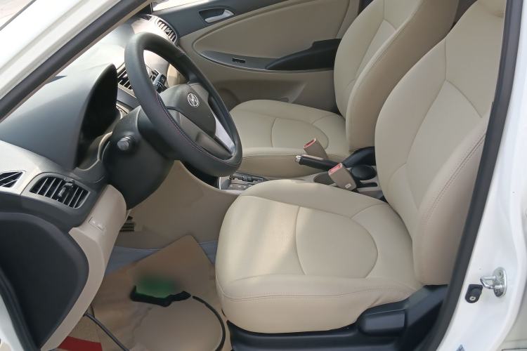 Used Hyundai Verna (older generation) 2014 1.4L Automatic Fashion GS Model