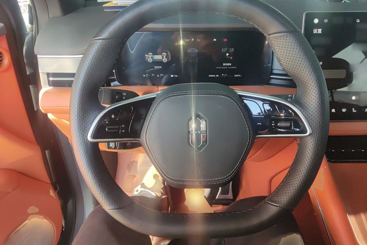 Used Hima AITO M7 2024 1.5T Intelligent Drive 4WD Ultra Version 5 Seats
