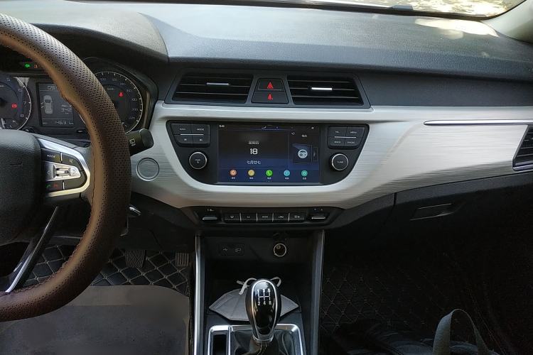 Used Geely Auto Vision X3 2020 1.5L Manual Elite Edition
