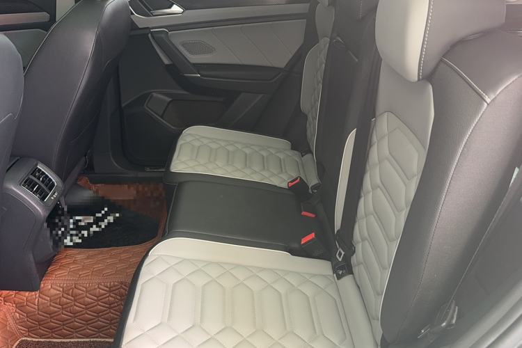 Used Volkswagen Tayron 2023 330TSI Two-Wheel-Drive Luxury Plus Advanced Version
