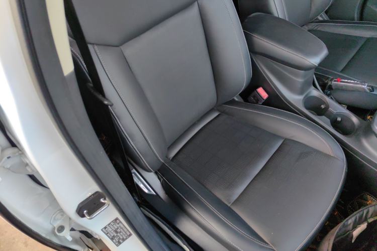 Used Ford Escort 2015 1.5L Automatic Fashion Model