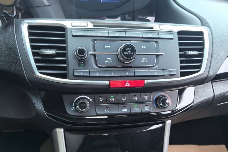 Used Honda Accord 2016 2.0L Comfort Edition
