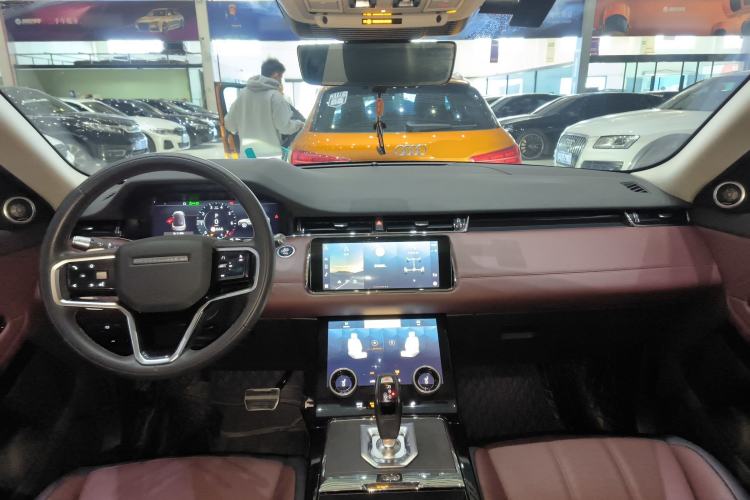 Used Land Rover Range Rover Evoque 2021 Range Rover Velar L 249PS R-Dynamic First Edition
