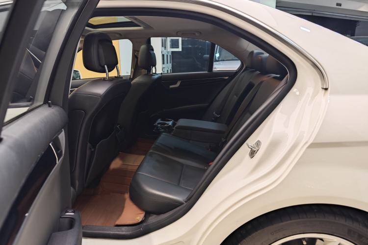 Used Mercedes-Benz C-Class 2013 C 180 Classic Grand Edition