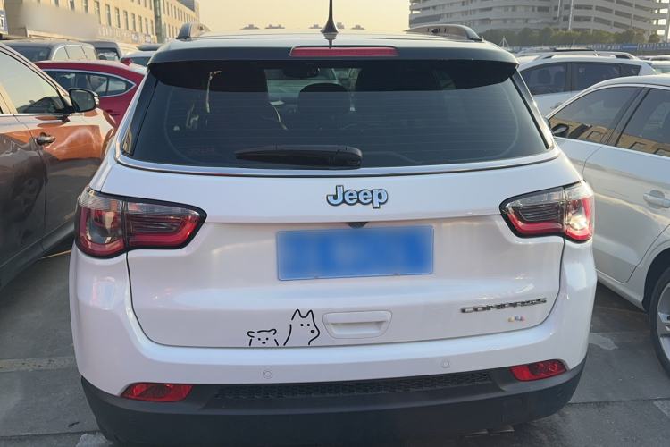 Used  Compass 2019 220T Automatic Home Enjoy Cool Edition
