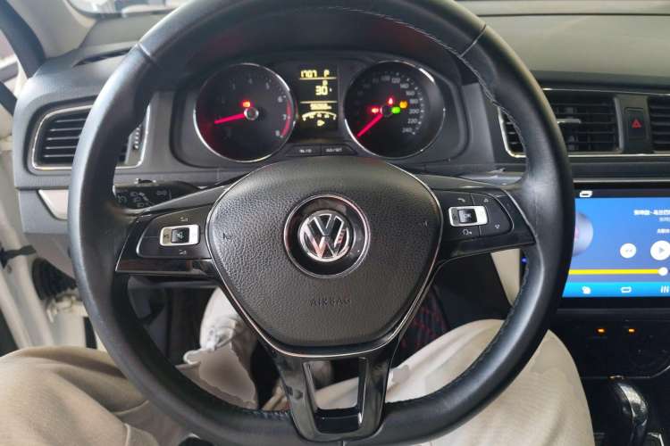 Used Volkswagen Lavida 2017 1.6L Automatic Comfort Edition