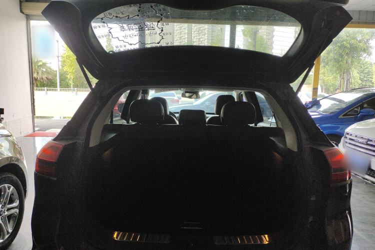 Used Geely Auto Emgrand X7 Sport 2016 1.8TD Automatic ZhiZun Version
