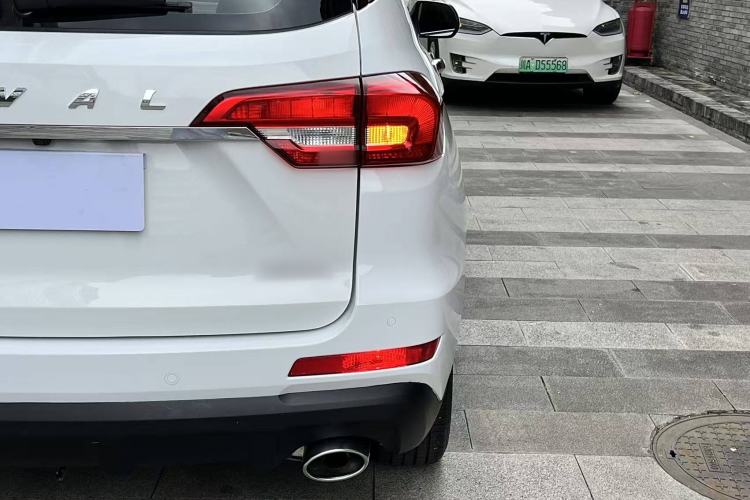 Used Haval M6 2018 Revised Version 1.5T DCT Two-Wheel Drive Elite Edition
