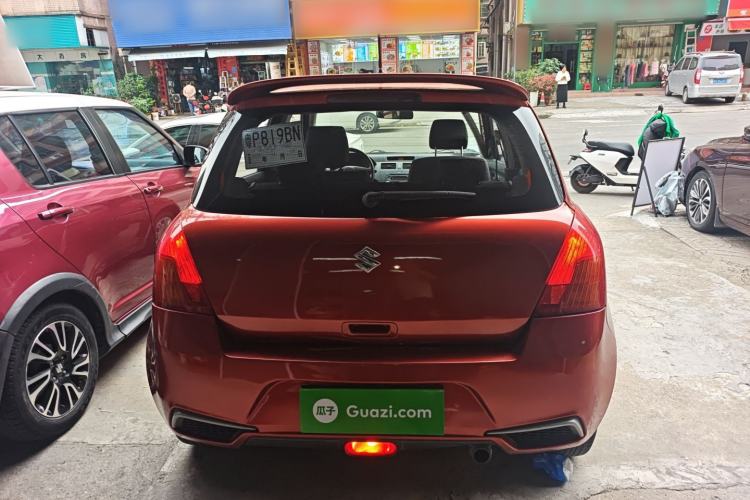 Used Suzuki Swift 2014 1.5L Manual Fashion Edition
