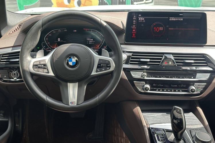 Used BMW 5 Series 2022 530Li Leading Model M Sport Package
