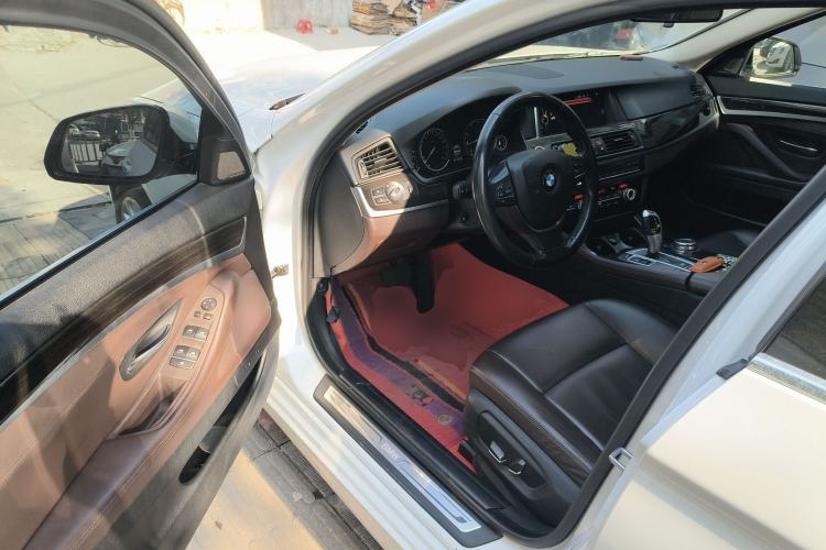 Used BMW 5 Series 2014 525Li Luxury Design Package