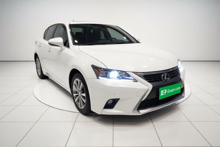 Used Lexus CT 2014 CT200h Comfort Edition Monochrome