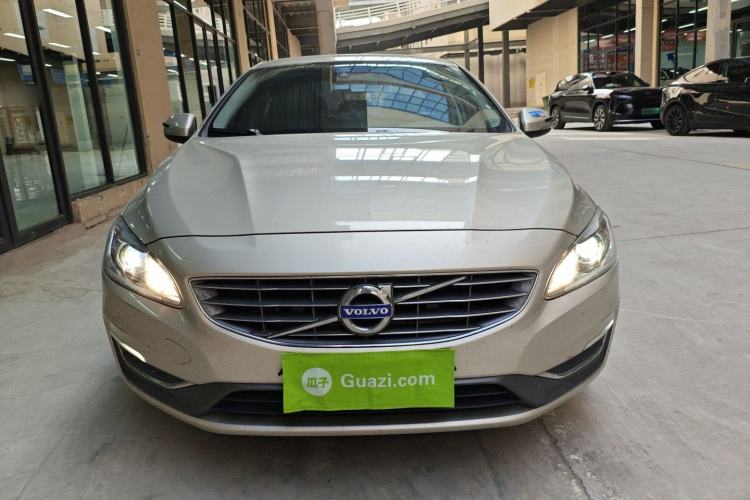 Used Volvo S60 2018 S60L T3 Smart Upgrade Edition
