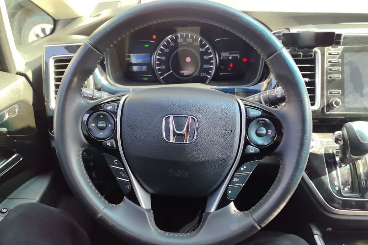 Used Honda Elysion 2019 2.0L Hybrid Supreme Edition
