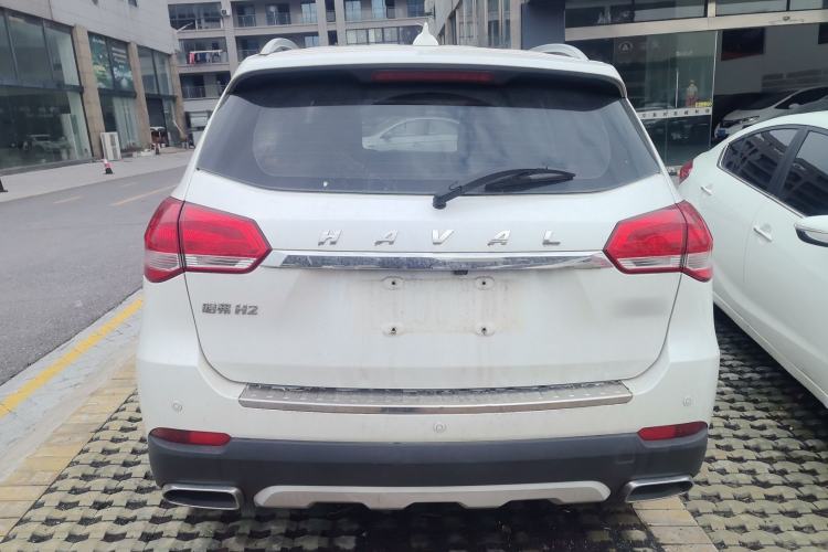 Used Haval H2 2018 1.5T Dual-Clutch Two-Wheel Drive Fashion Model China VI Standard
