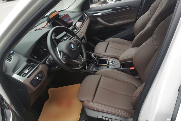 Used BMW X1 2020 sDrive25Li Leading Model
