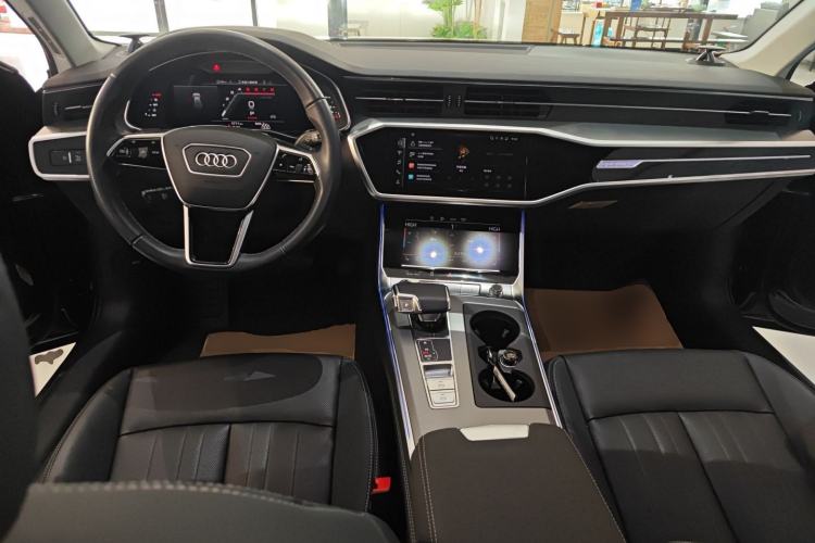 Used Audi A6 (Import) 2024 allroad quattro 55 TFSI Prestige Off-Road Model
