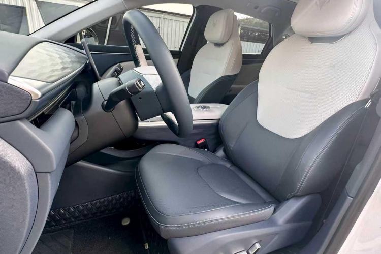 Used ARCFOX Alpha T5 2025 520 MAX
