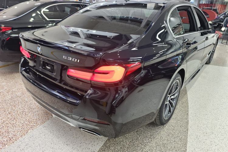 Used BMW 5 Series 2022 Second Facelift 525Li M Sport Package