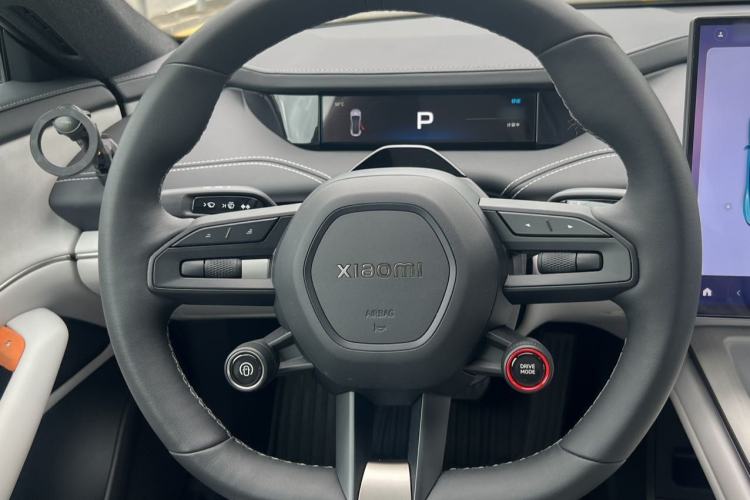 Used  SU7 2024 Rear-Drive Ultra-Long Range Advanced Pro-Level Intelligent Driving Version
