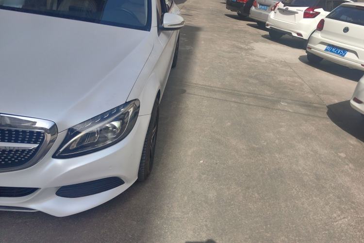 Used Mercedes-Benz C-Class 2015 C 200 L