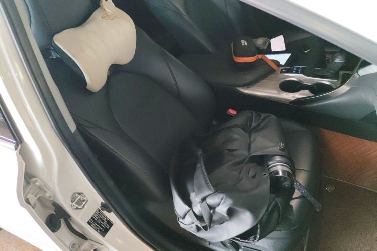 Used Toyota Camry 2019 Revised Version Dual-Engine 2.5 HG Luxury Edition