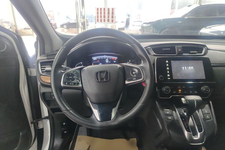 Used Honda CR-V 2017 240TURBO CVT Front-Wheel Drive Fashion Edition