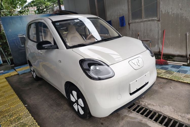 Used Wuling Hongguang MINIEV 2025 Four-Door Version Advanced Edition
